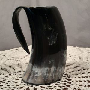 Taza de cuerno para beber moderna de la mejor calidad y diseño moderno Uso para taza de cuerno para beber cerveza A PRECIO ASEQUIBLE para fiesta de Navidad - Product Image 2