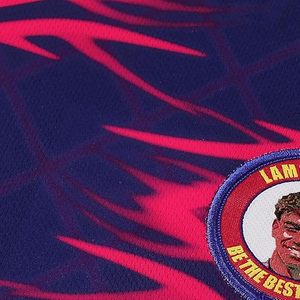 Maillot de football unisexe respirant, léger, 100 % polyester, antibactérien, écologique et à séchage rapide, de haute qualité, fabriqué au Pakistan - Product Image 4