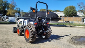Tractor Utilitario Compacto 2025R, 18 HP, 4WD, Transmisión por Engranajes, Multifuncional, Versátil para Trabajos Agrícolas, Alto Rendimiento, Bajo Mantenimiento - Product Image 3