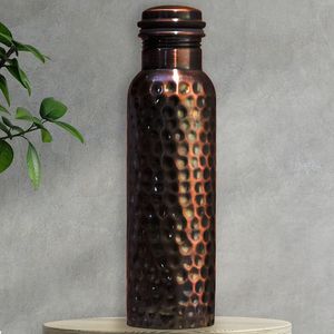 Botella de cobre puro duradera y ligera con diseño ecológico para agua potable limpia y saludable con beneficios naturales - Product Image 4