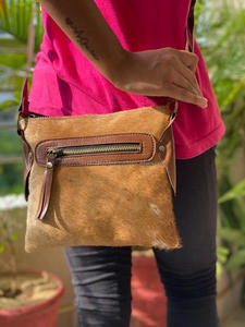 Hot Selling Cowhide Fur <b>Leather</b> Handbag Stylish Women <b>Leather</b> Sling Bag Women Crossbody High Quality Handbag - Product Image 2