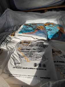 Sel comestible raffiné certifié de haute qualité, pureté 99%, 25 kg, étiquette privée, export direct en vrac, forme poudre, sachet personnalisé - Product Image 3