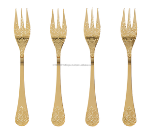 Tenedor de fruta de Metal de diseño hecho a mano grabado decorativo, tenedor seguro para alimentos de diseñador de acero inoxidable (Juego de 4) - Product Image 1