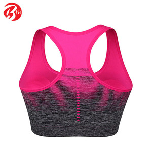 Sujetador deportivo de nuevo diseño para mujer con opciones de talla grande transpirable Simple Halter Neck Crop para la temporada de ejercicio de primavera y otoño - Product Image 3