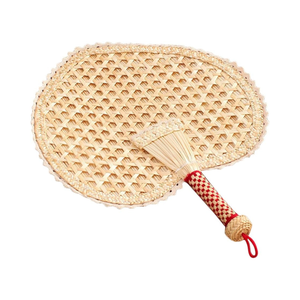 Transforme su espacio con abanicos decorativos de bambú: una obra maestra artesanal - Product Image 1