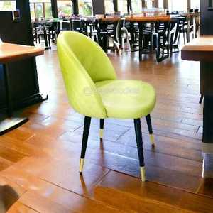 Silla de Comedor de Lujo Moderna y Cómoda de Terciopelo Verde Claro con Estructura de Madera Sólida para Restaurante, Sala de Estar y Eventos - Product Image 6