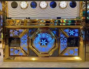 Nouvelle arrivée Comptoir de mariage en finition dorée pour la restauration et la décoration Comptoirs de restauration en acier inoxydable en métal - Product Image 4