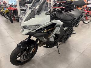 Moto de tourisme sportive et d'aventure 1100cc 2025 (édition SE) - Product Image 3