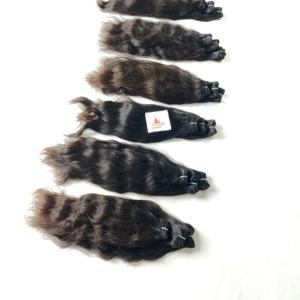 Fabrique des femmes indiennes 100% naturel noir en gros brut 100% cuticule aligné vagues profondes traitées extensions de cheveux humains - Product Image 1