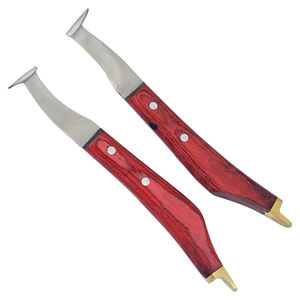 Couteau à sabot avec logo personnalisé Outil de qualité supérieure pour les agriculteurs et les vétérinaires pour prendre soin des sabots d'animaux - Product Image 1