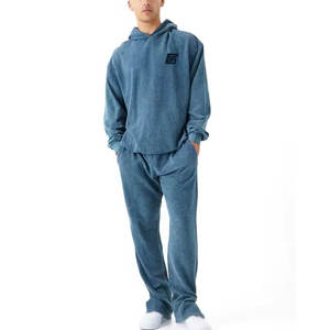 Conjunto Deportivo Holgado para Hombre con Lavado Ácido, Estilo Urbano y Moderno - Product Image 1