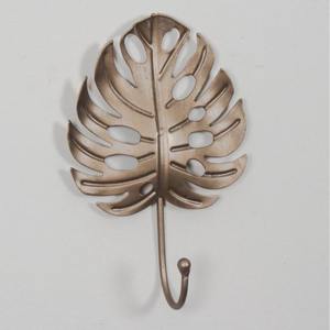 Rustic Handmade Iron Wall Hook Perfect For Minimalist Homes Offering Functional <b>Storage</b> And Stylish Interior Design Themes - Product Image 6