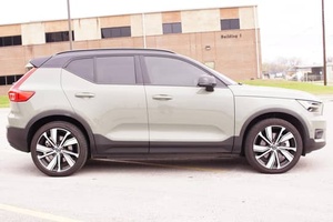 VOL-VO XC40 RECHARGE TWIN PLUS AWD DUAL-MOTOR EV 2022 LHD/RHD Extrêmement Propre Prêt à être Expédié - Product Image 5