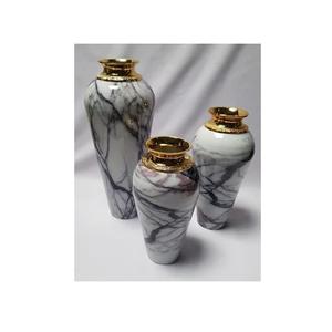 Golden Leaf Metal <b>Flower</b> Pots with Enamel Coating for Hotel and Livingroom Decorate Best Quality Metal <b>Flower</b> <b>Vase</b> at Low Cost - Product Image 2