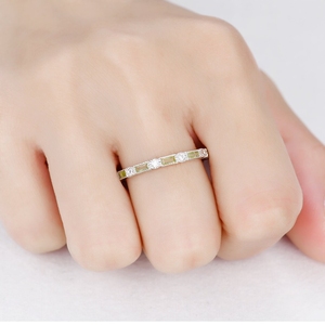 Gorgeous <b>Peridot</b> Gemstone Luxury New Design Solid Gold Fine Jewelry <b>Rings</b> With Real Diamonds <b>Ring</b> - Product Image 5