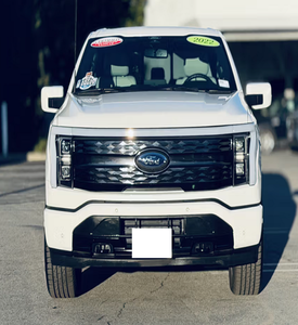 F o r d F-150 Lightning Platinum Super Crew 5.5' Box 4WD d'occasion 2022 - Product Image 1