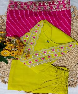 FANCY SLUB COTTON SEQUENCE BRODERIE TRAVAIL HAUT BAS AVEC DUPATTA FESTIVE WEAR PRIX DE GROS VÊTEMENT ETHNIQUE - Product Image 2