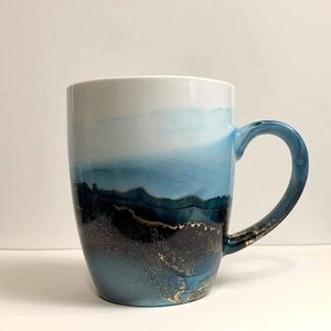 เหยือกน้ำเรซินโพลีเอสเตอร์รูปทรงแอปริคอทแบบหมุนพื้นผิวในครัวของขวัญคริสต์มาสสินค้าหัตถกรรม - Product Image 6