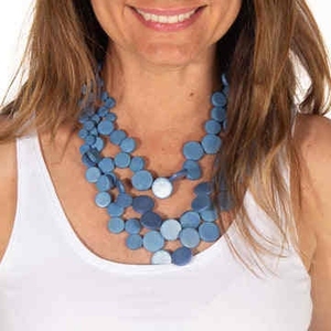 Collar de resina hecho a mano minimalista, joyería atemporal para mujer, accesorio único, alta demanda - Product Image 6