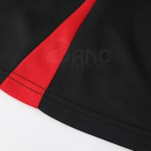 Uniforme de fútbol para adultos personalizable con logotipo personalizado 100% Poliéster Impresión digital-Diseño transpirable Precio de fábrica Estilo establecido - Product Image 4