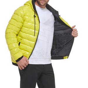 Nouvelle arrivée, veste matelassée imperméable et respirante pour homme, style streetwear d'hiver, avec capuche, couleurs et logos personnalisés - Product Image 3