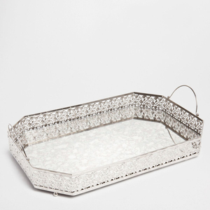 Plateau de service moderne en verre avec cadre rond en métal doré et motif géométrique, pièce d'accent de décoration intérieure, plateau de présentation décoratif - Product Image 6