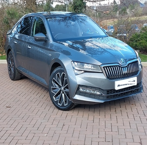 EXPÉDITION RAPIDE pour LHD/RHD 2022 SKODA SUPERB D'OCCASION - Product Image 1