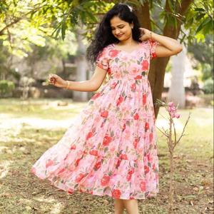 Dernière exclusivité Qualité Premium Le plus à la mode Haute sur demande Meilleure vente Showstopper Superbe magnifique robe fantaisie Party Wear - Product Image 1