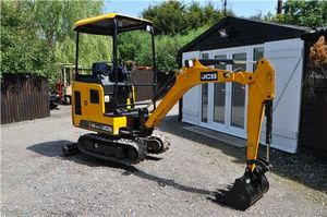 Miniexcavadora JCB 15C-1 de 1.5 toneladas - Product Image 4