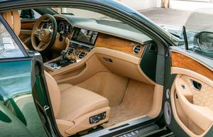 IMPRESIONANTE Bentley Continental GT AWD V8 2021 con Motor de 8 Cilindros, Transmisión Automática y Pantalla Táctil - Product Image 3