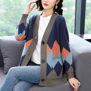 Nueva primavera ELEGANTE Deep V-Neck Patchwork Standard Knitted Mohair Sweater Coat con decoración de botones - Product Image 3