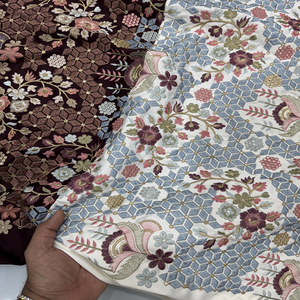 Tissu de broderie de velours luxueux pour vêtements décor à la maison robes de mariée rideaux et projets d'artisanat - Product Image 5