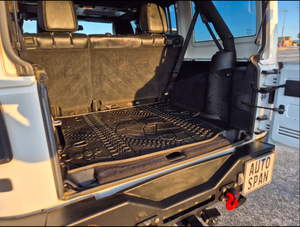 รถยนต์มือสองคุณภาพดีราคาประหยัด ปี 2016 จี๊ป แรงเลอร์ อันลิมิเต็ด ซาฮาร่า 3.6 V6 เกียร์ออโต้ พวงมาลัยขวา - Product Image 6