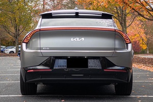 2022 Kiia EV6 GT-Line AWD Essence faible kilométrage - Product Image 3