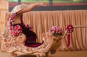 Best Modern Customizable Wedding Bridal Maharani <b>Doli</b> UK Dazzling Indian Bride Royal Entry Wooden Palanquin for Weddings - Product Image 2