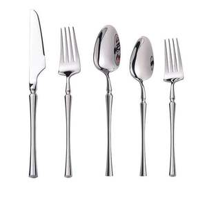 Ensemble de couverts en argent poli pour repas prestigieux, couverts en acier inoxydable de haute qualité pour les maisons et les cafés - Product Image 1