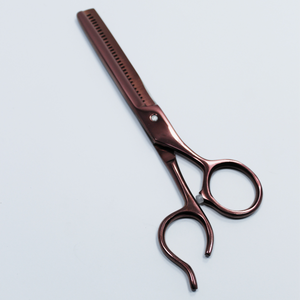 Ciseaux de barbier professionnels de haute qualité en acier inoxydable couleur titane, en acier haute teneur en carbone - Product Image 4