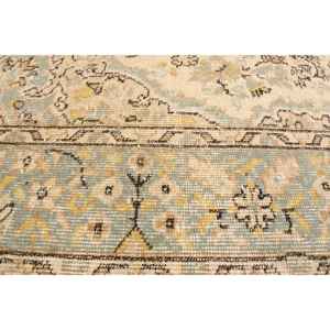 Alfombra Turca Vintage Pequeña de 1.8x2.8 pies, Alfombra de Lana con Estampado Animal Amarillo y Azul - Product Image 3