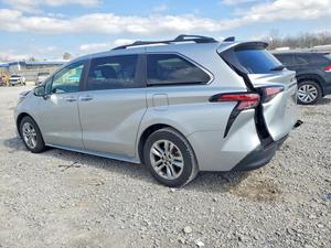 สินค้าใหม่ ของแท้ ขายดี จัดส่งเร็ว ปี 2022 TOYOTA SIENNA XLE 7 ที่นั่ง 5TDJRKEC9NS - Product Image 3