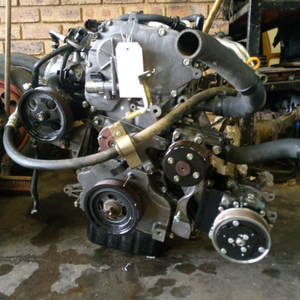 Moteur NIS.SANs NV350 IMPENDULO QR25 d'occasion, autrichien, vitesse maximale de 51-70 km/h - Product Image 2