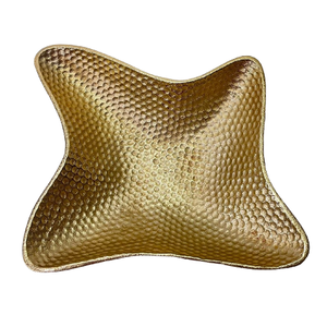 Platos para servir de metal hechos a mano con diseño de lujo Plato para servir de metal pulido Vajilla de alta calidad Plato para servir alimentos - Product Image 4