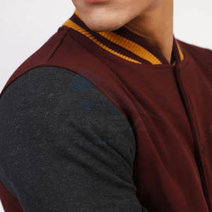 แจ็คเก็ตวาร์ซิตี้ผู้ชายคุณภาพสูง ดีไซน์ใหม่ทันสมัย ทรงหลวม สไตล์สตรีทแวร์สำหรับฤดูหนาว รับผลิตตามสั่ง ขายส่ง - Product Image 5