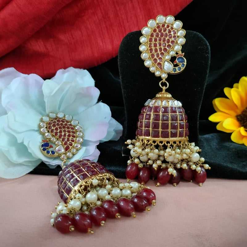 สีน้ำตาลแดง