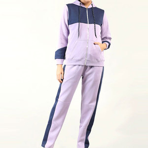 Chándal de mujer de último diseño en diferentes colores y tallas, estilo casual a la moda, chándal con el mejor precio de venta para mujer. - Product Image 1