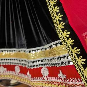 Robe afghane pashtun vintage pour femmes, bleu royal et rouge, robe traditionnelle brodée pour les événements spéciaux - Product Image 3