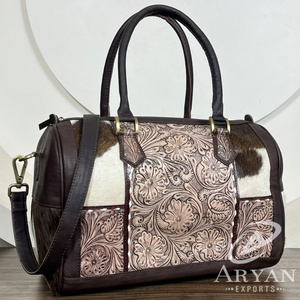 Sac de voyage personnalisé de grande capacité pour hommes et femmes Sac de sport en cuir de vachette usiné à la main de créateur de luxe Sacs de voyage de nuit pour week-end - Product Image 1