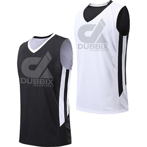 Maillot de basket-ball respirant de haute qualité 100% polyester, ensemble de vêtements de sport avec logo personnalisé pour l'été et l'hiver, logo 3D sur le devant - Product Image 2