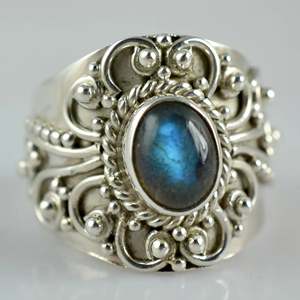 Bague Bohème Pierre de Naissance de Novembre Faite à la Main en Argent Sterling 925 avec Pierre Ovale Labradorite Géométrique – Cadeau Parfait pour son Anniversaire - Product Image 5