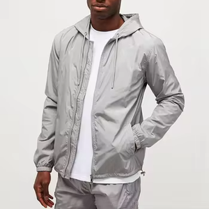 Veste coupe-vent mince confortable pour hommes, jogging imperméable personnalisé en nylon 90% 10% élasthanne - Product Image 1