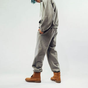 Ensemble sweat-shirt à capuche et pantalon de survêtement en molleton technique surdimensionné Survêtement baggy 100% coton pour hommes Fabricants personnalisés pour la saison d'hiver - Product Image 4